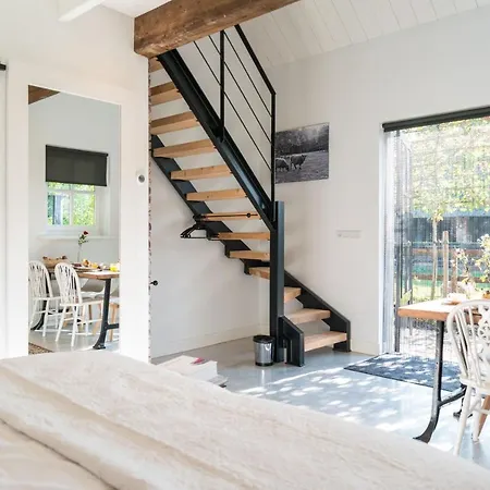 Bed & Breakfast Puur8a 3*